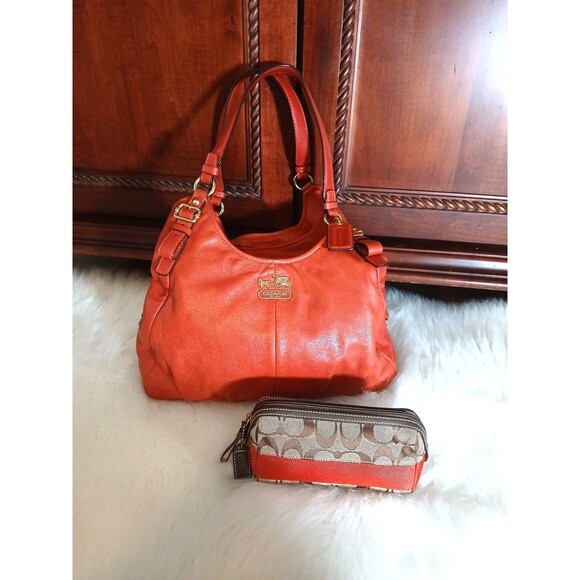 Coach Madison Maggie Hobo Shoulder Bag & Coach Coin Pouch Burnt Orange Leather - Picture 1 of 16